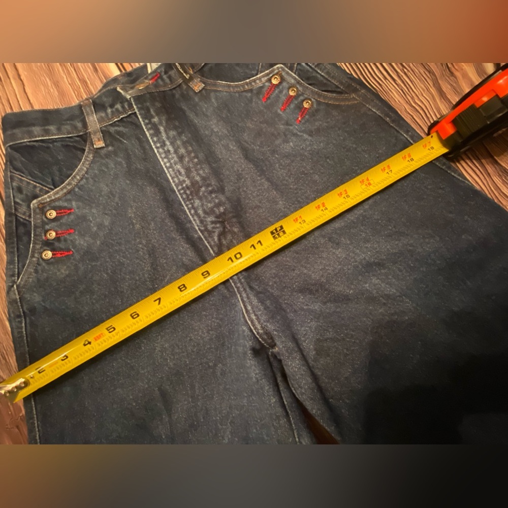 Rocky Mountain Vintage Cowgirl Jeans Still starched Dark color Great shape 28/7 - Picture 9 of 11